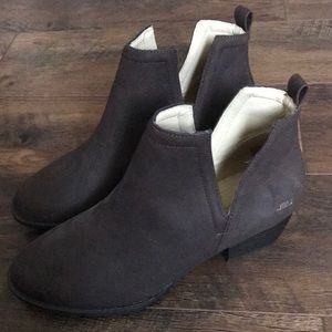 JBU by Jambu Parker Ankle Booties- New w/o tags